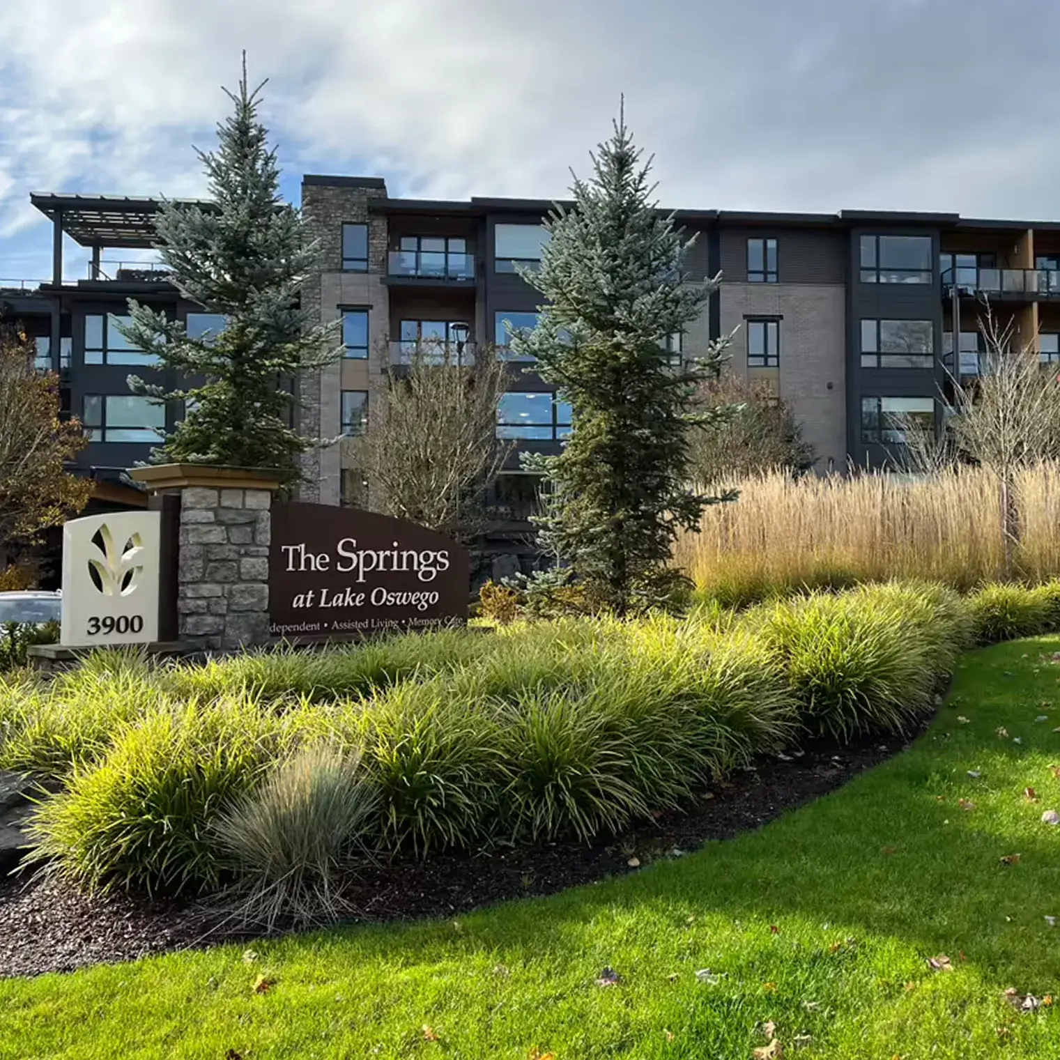 Lake Oswego Sign_2_Koda Ridge_The Springs Living